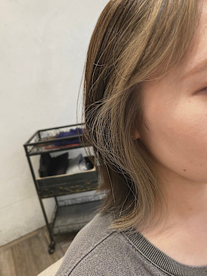 サンドベージュのフェイスフレーミング