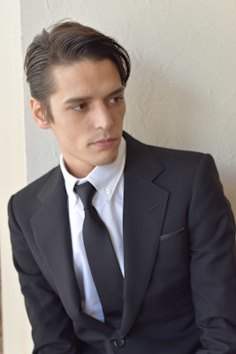 Yona Saint×スタイル