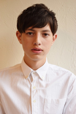 Yona Saint×スタイル