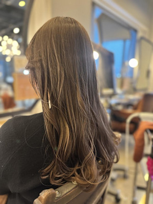 ミルクティーベージュ