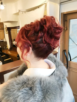 Yona Saint×スタイル