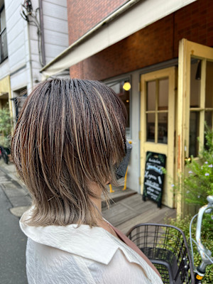 Yona Saint×スタイル