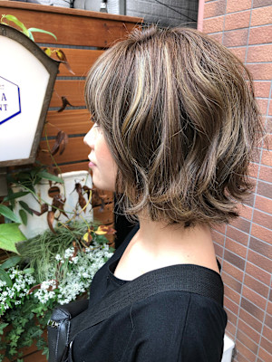 Yona Saint×スタイル