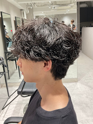 メンズサロン Rolka 池袋店×スタイル