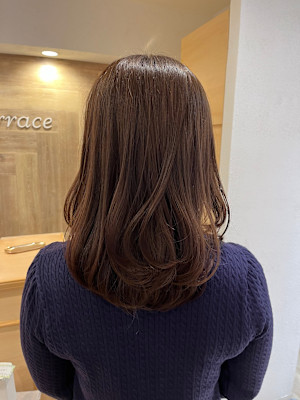 【Terrace】ミディアムレイヤー×アッシュベージュ