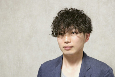 マッシュショート×波巻きパーマスタイル