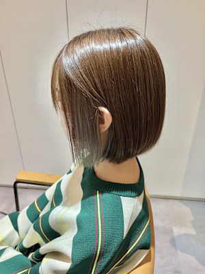 イヤリングカラー