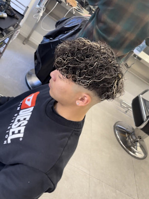 GROOMER/S TOKYO ハイライト スペインカール