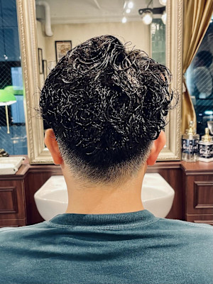 【40代男性】ロンドン七三ナチュラルパーマ（大宮/バーバー）