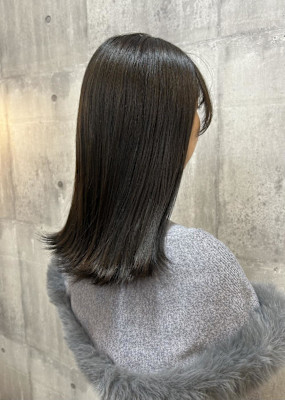 オリーブグレージュ/ミディアムスタイル【ARCH Emi】