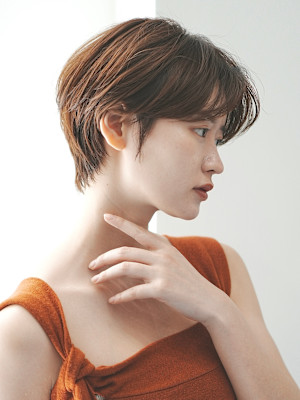 前下がりショート・ボブ/絶壁解消/前髪あり/20代/30代/