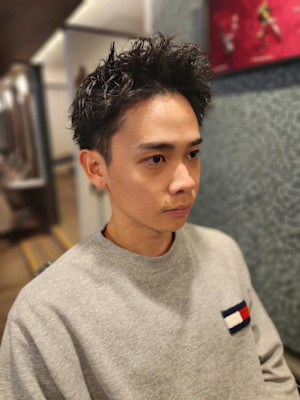 スパイキーショート