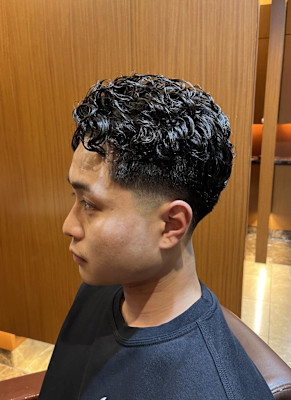 理容室　銀座　個室理容室　外国人風パーマ