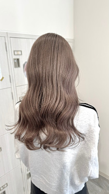 ミルクティーグレージュ