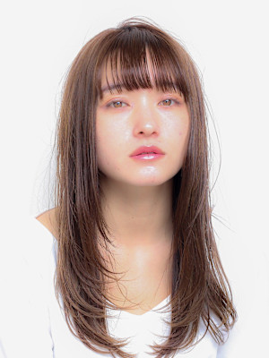 ぱっつん前髪レイヤーカット/ウルフ＆フェイスレイヤー