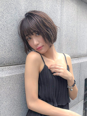 大人可愛いひし形ショートボブ/絶壁解消/ブラウンカラー