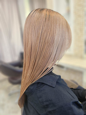 ミルクティベージュ