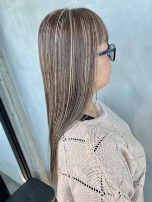 上品ハイライト／白髪ぼかしハイライト/ペールベージュ