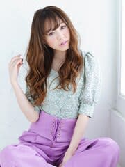 無造作カールスタイル