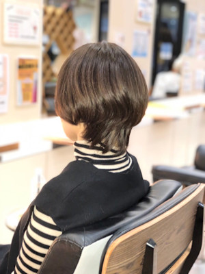 まとまりショートヘア