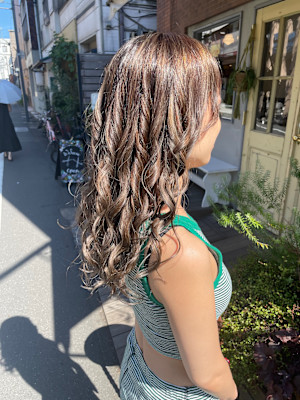 hair salon カミナ×スタイル