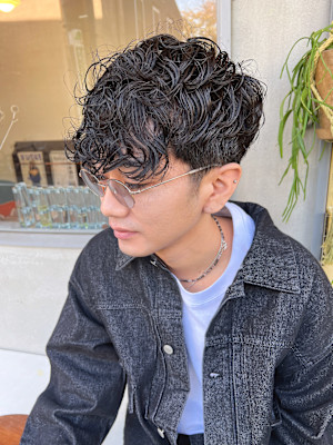 hair salon カミナ×スタイル