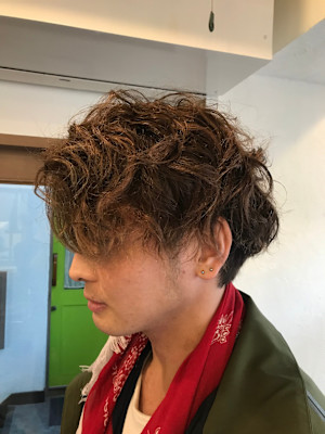 hair salon カミナ×スタイル