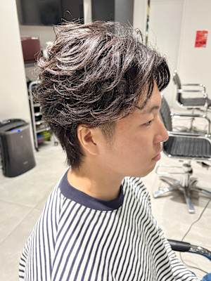 フェザーショート/毛流れフェザーパーマ