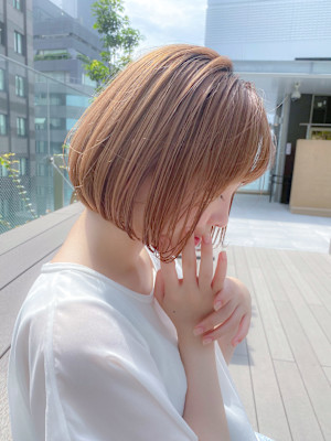 ハイ透明感ベージュ/ミニボブ/小顔ヘア/簡単スタイリング