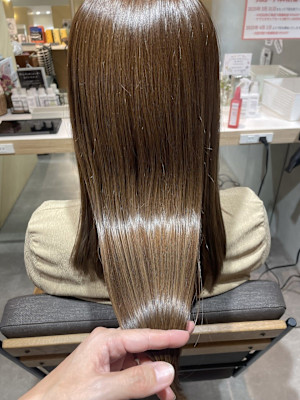 美髪カラーコース(髪質改善トリートメント)