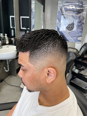 アイロンクロップ