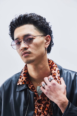 オールバックパーマ