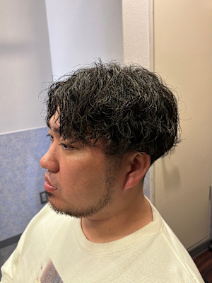 オシャレの定番！ツイストスパイラルパーマ☆