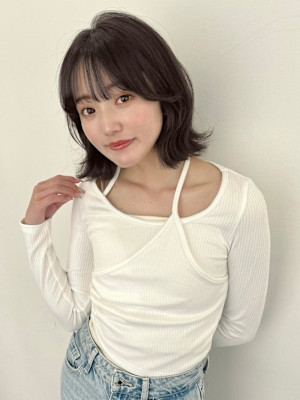 シースルーバング　くびれヘア　韓国ヘア　ナチュラルブラウン