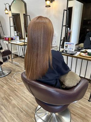 ベージュカラー