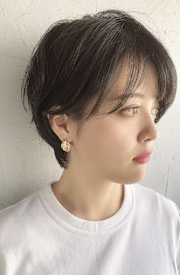 栗色_艶感ふんわりショート