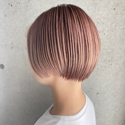 ピンクベージュ×ショート