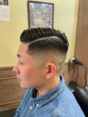 ツーブロックマッシュ/波巻き/ハイライト/束感[北千住/理容