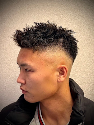 スキンフェードツイストジェットモヒカン