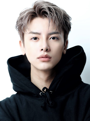 LIPPS hair 原宿×スタイル