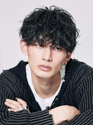 LIPPS hair 原宿×スタイル