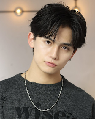 LIPPS hair 原宿×スタイル