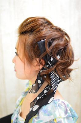 編みこみポンパサイドカール♪