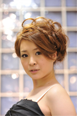 ルーズカールアップ