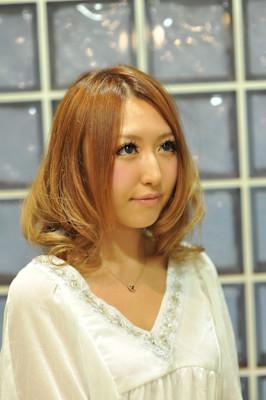 伸ばしかけでも可愛く！！ゆるふわグラデーションカール♪