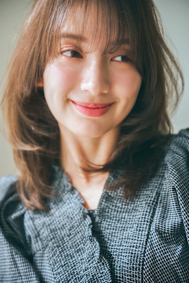 大人かわいい毛流れ艶ミディ×シースルーバンク［横浜駅］