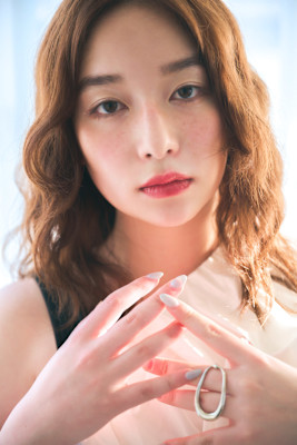 ミディアムくせ毛風パーマ