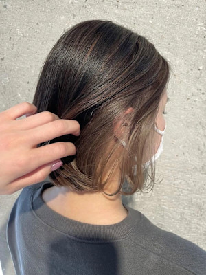 インナーカラー×グレージュ