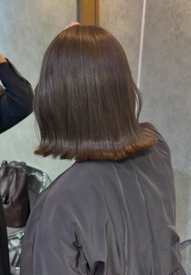 ○透明感溢れるベージュ