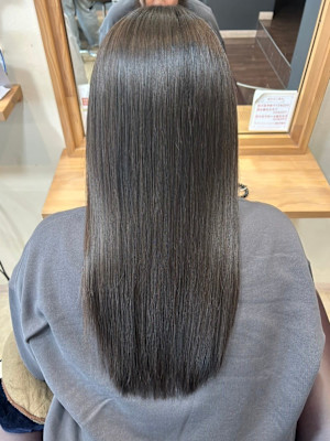 【MICHI 富田店　西村 亜矢】髪質改善ストレート　艶髪